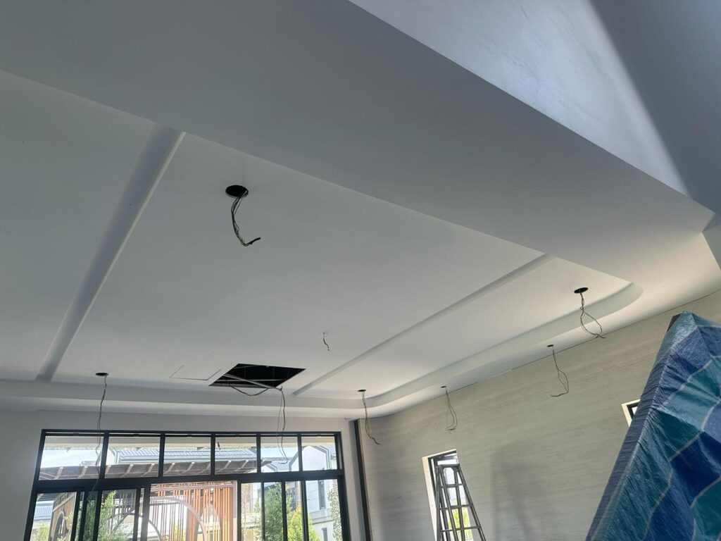 Curved Arch Plaster Ceiling Detail – Cyberjaya Bungalow
