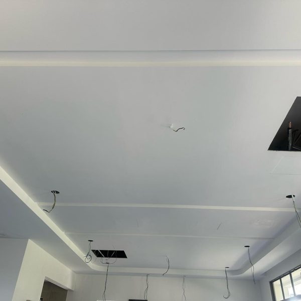 Grid Ceiling with Curved Arch at Living Room – Cyberjaya Project